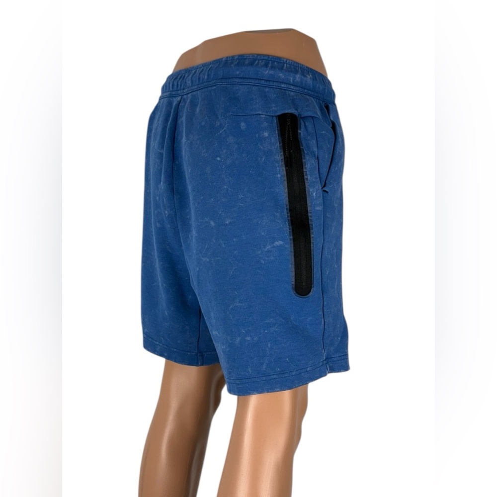 Nike Mens Medium Shorts Blue Marina Tech Fleece Drawstring Zip Pocket DM6519 EUC - Picture 5 of 10